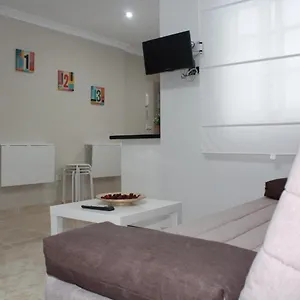 nice-and-new-studio-very-close-to-the-city-center.1costadelsol.com/